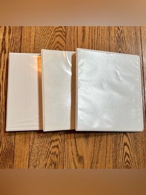 Lot of 3 White 1 inch 3 Ring White View Binders